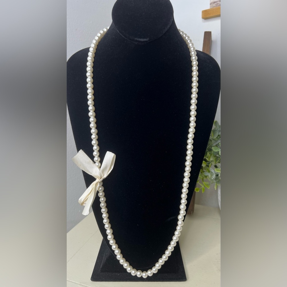 Faux Pearl Necklace with Ribbon Tie